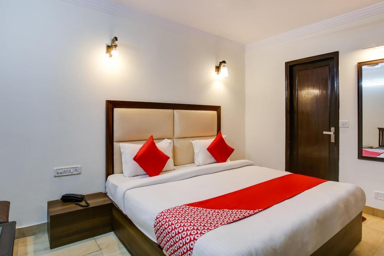 Oyo Hotel New Geetanjali Near Gautam Buddha Park Лакхнау Экстерьер фото